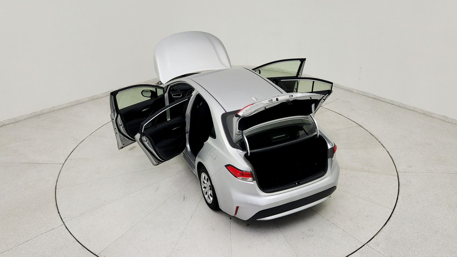 Used 2021 Silver Toyota LE image 23