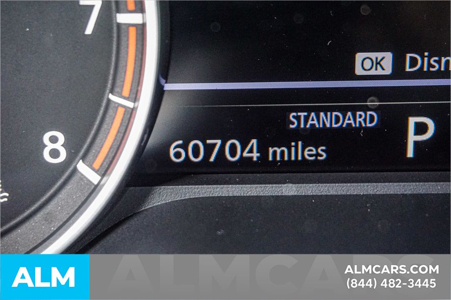 Used 2022 Gray Nissan SV image 54