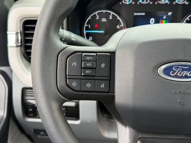 New 2026 Oxford White Ford XL image 31