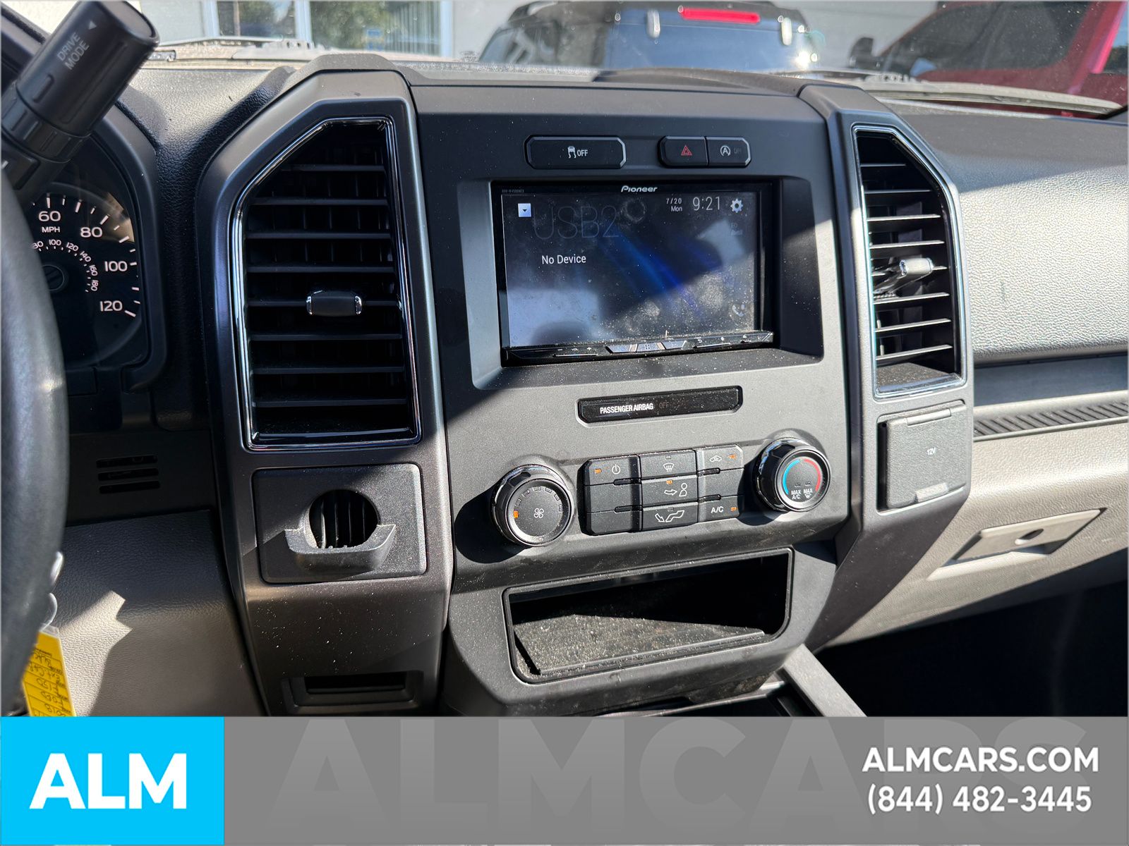 Used 2018 Black Ford XLT image 15
