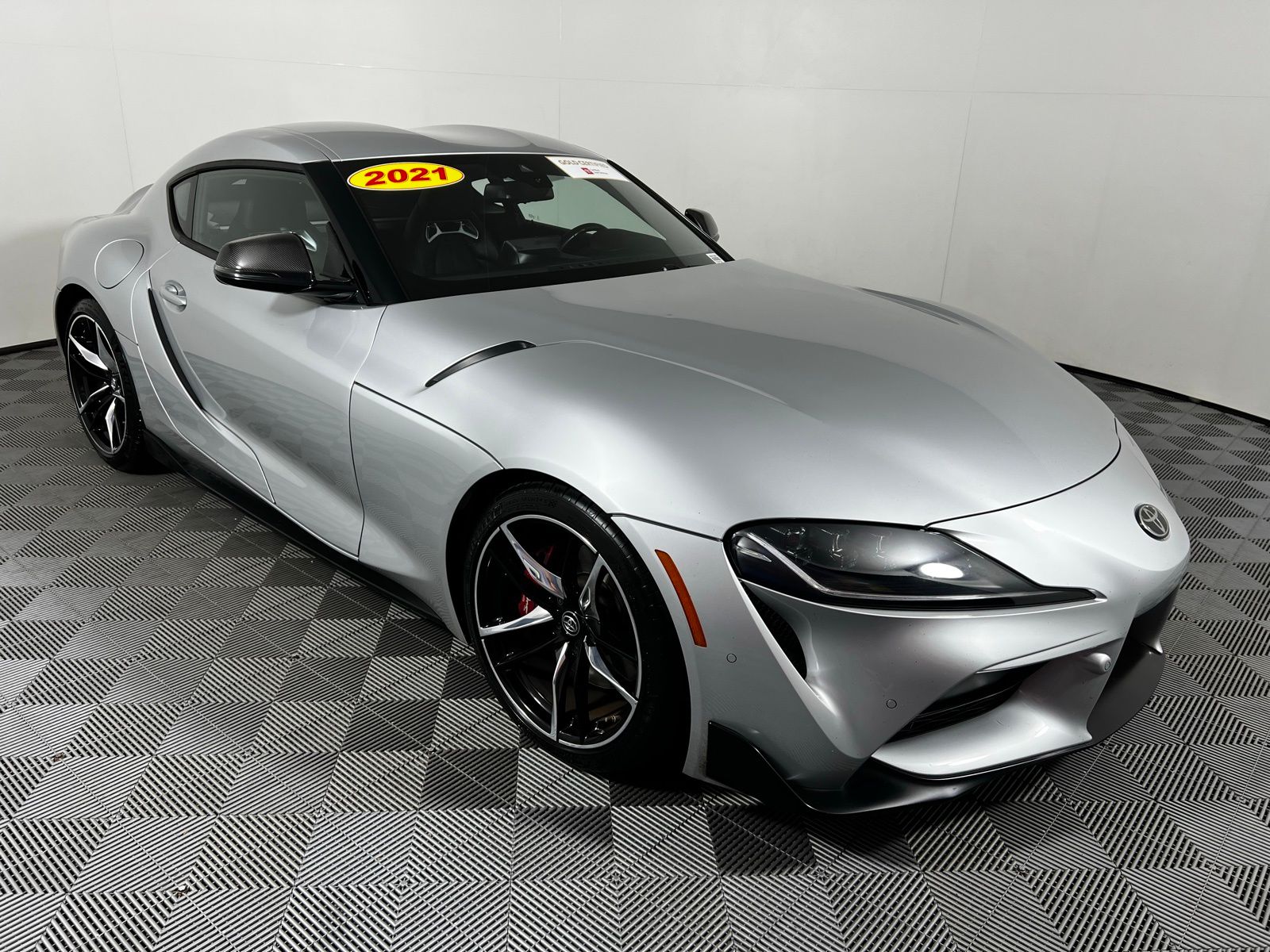 Thumbnail: 2021 Toyota Supra - 3