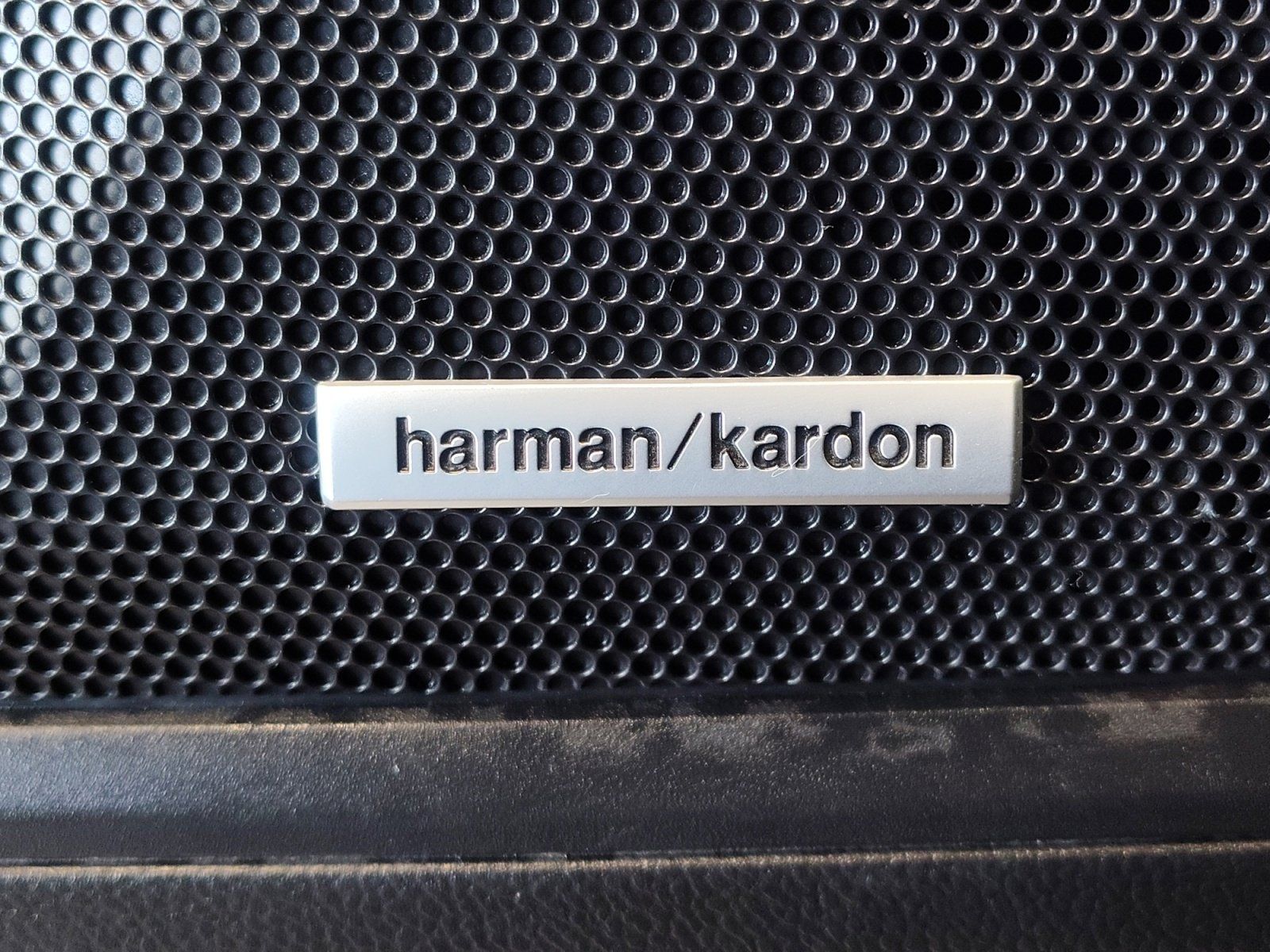 Used Car 2025 Subaru Outback  Onyx Edition For Sale Under $35,000 In San Antonio, Texas