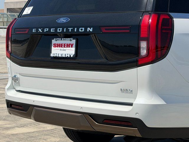 New 2026 Star White Metallic Tri-Coat Ford King Ranch image 4