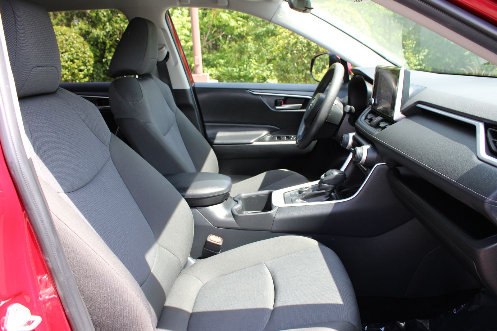 Used 2025 Red Toyota XLE image 27