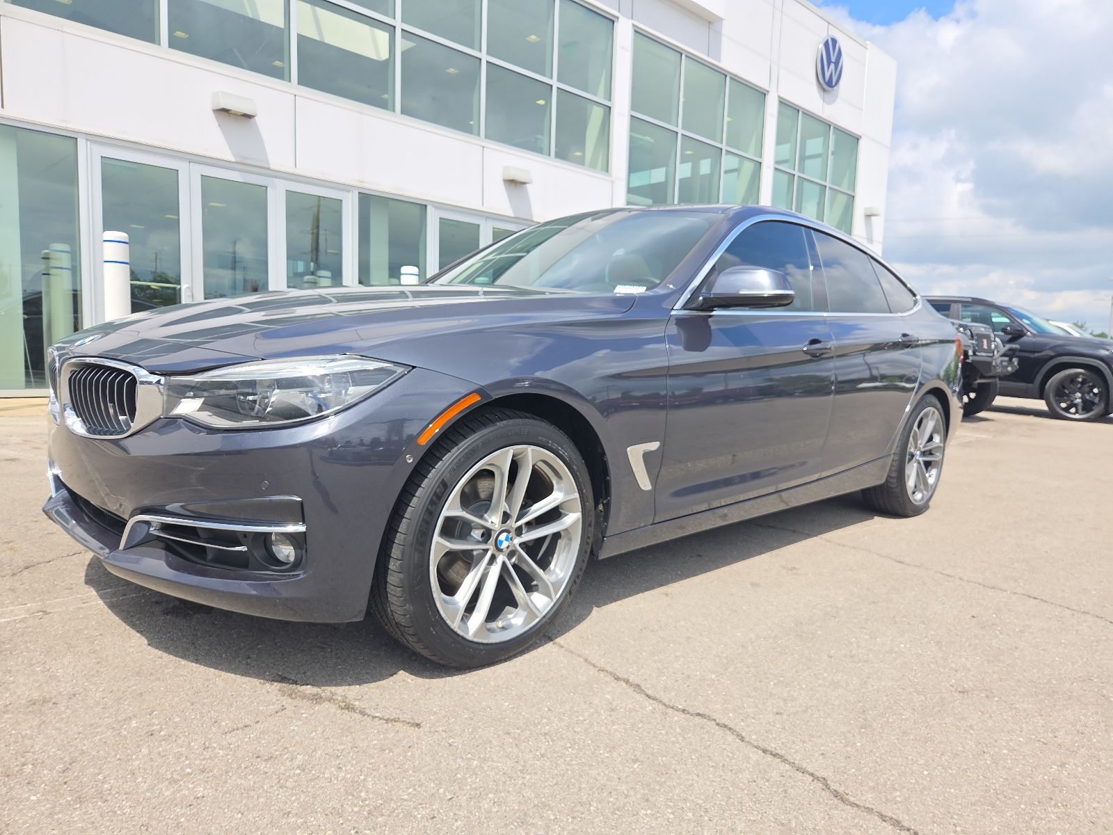 used 2017 BMW 3-Series car, priced at $11,342