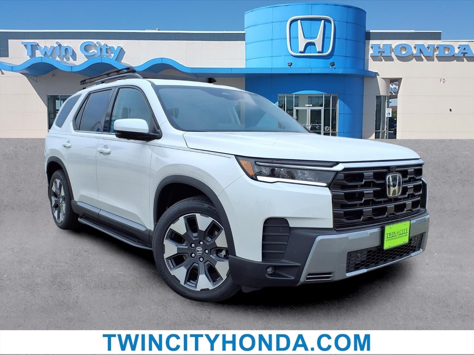2026 Honda Pilot Elite AWD's photo