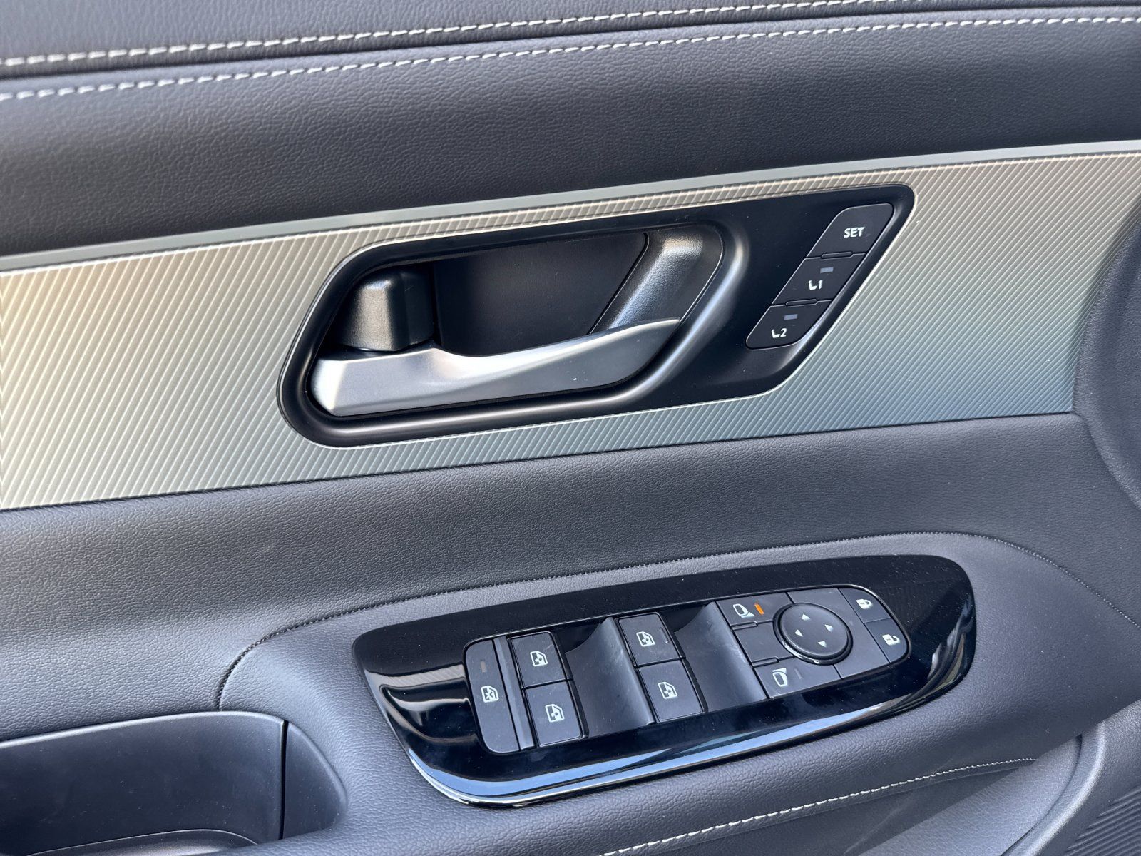 2026 Nissan Murano SL - Photo 10