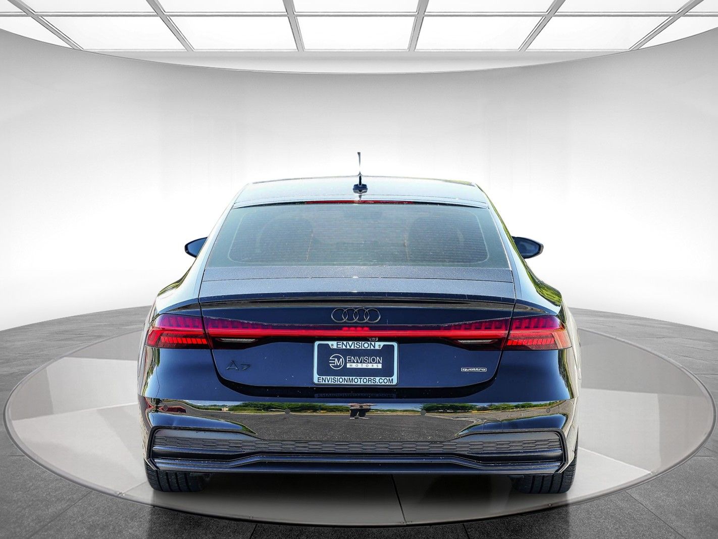 View vehicle photo 3