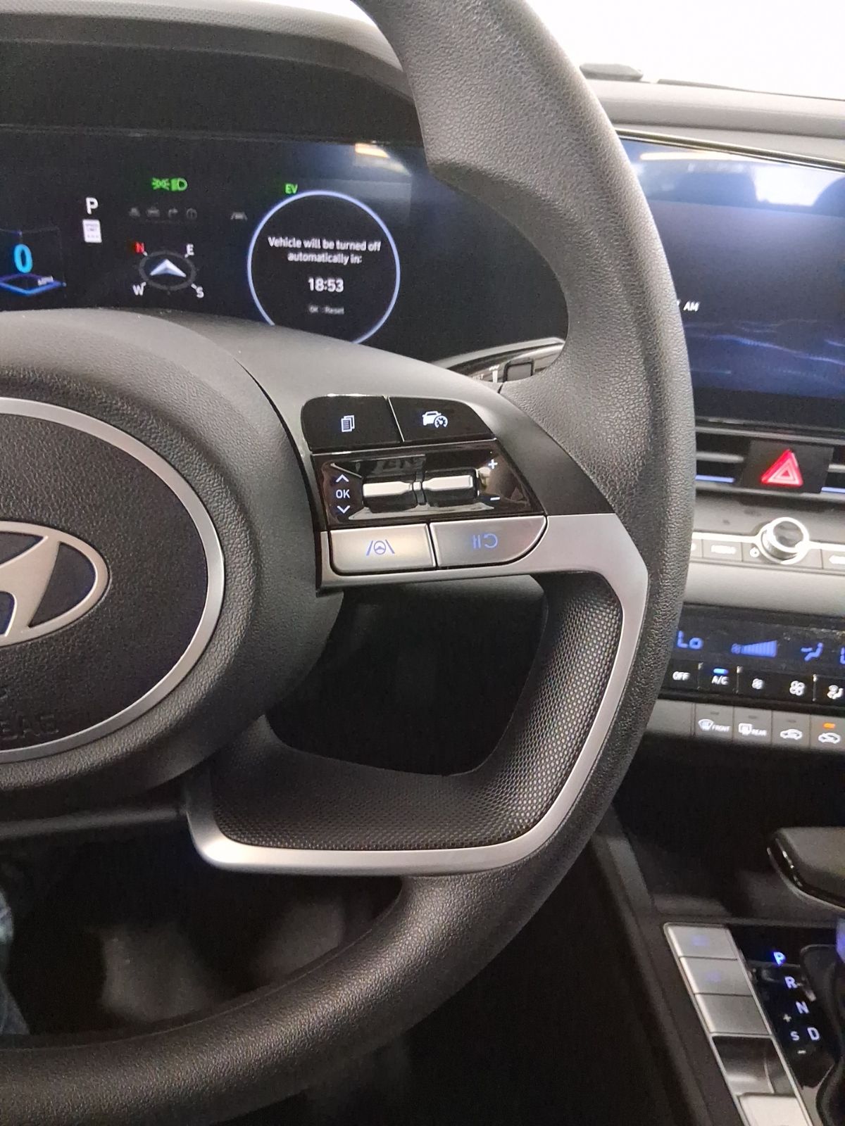 Used Car 2024 Hyundai Elantra Hybrid  Blue For Sale Under $25,000 In Austin, Texas