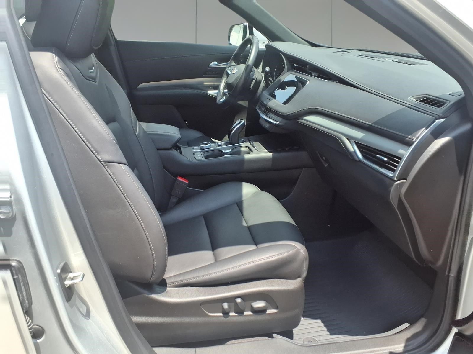 2021 Cadillac XT4 Premium Luxury Silver at Tom Peacock Cadillac