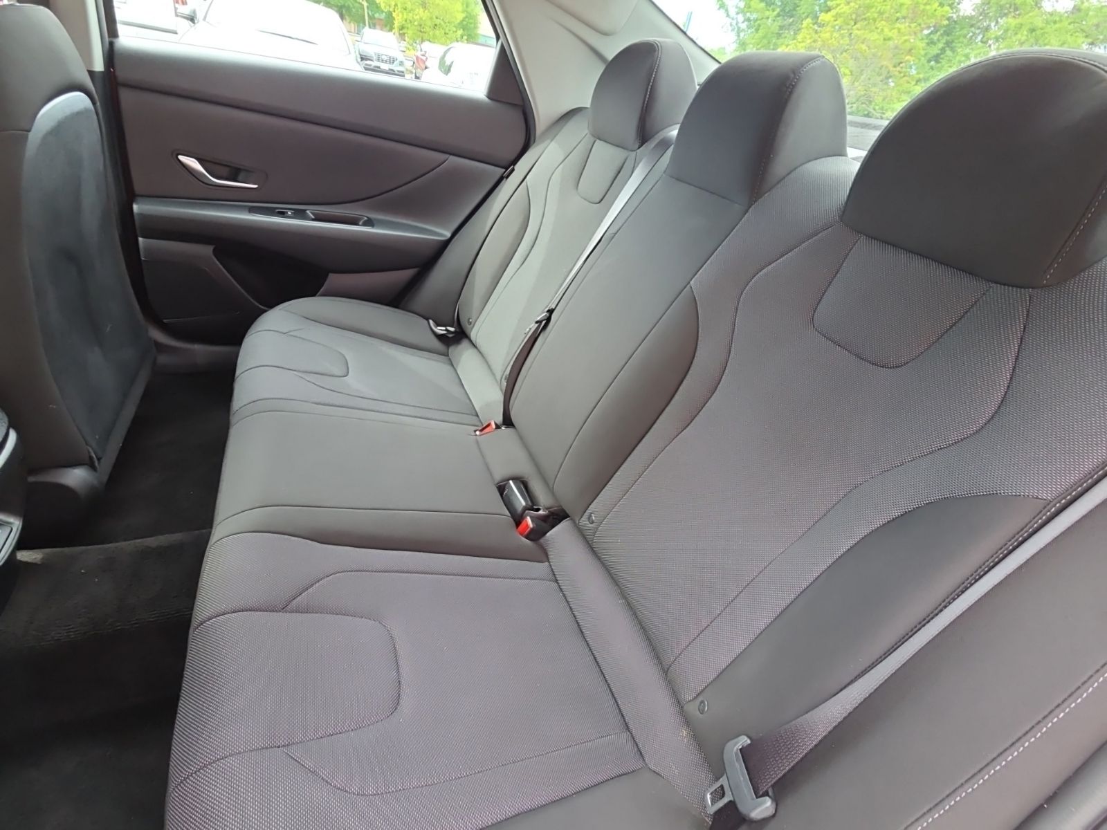 Used 2025 Red Hyundai SE image 22