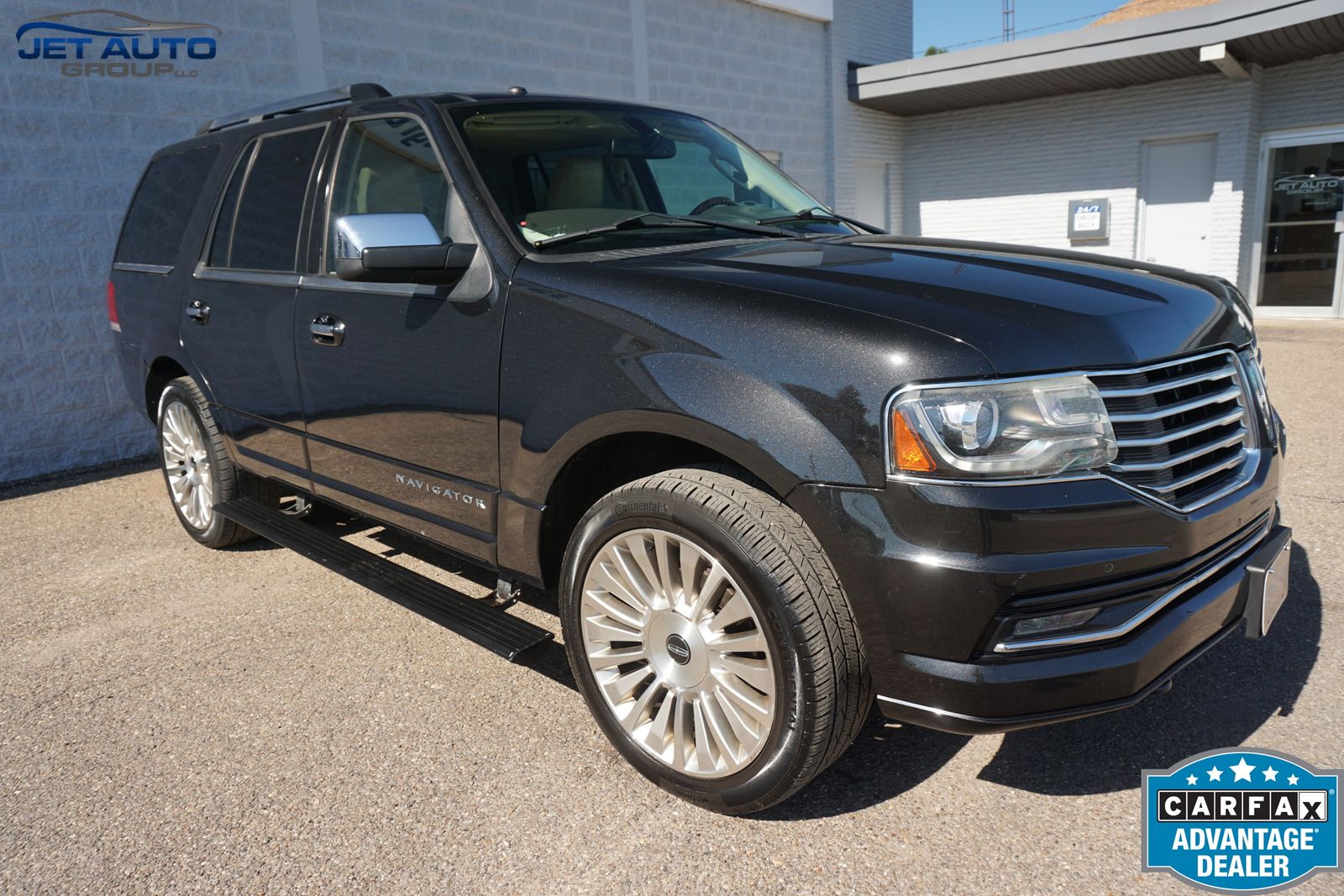 Tuxedo Black Metallic 2015 Lincoln Navigator SUV / Crossover Four-Wheel Drive 6-Speed Automatic