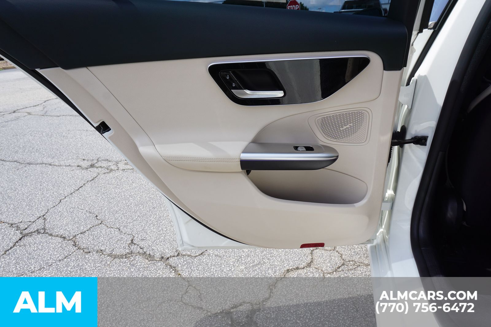 Used 2023  Mercedes-Benz C 300 image 56