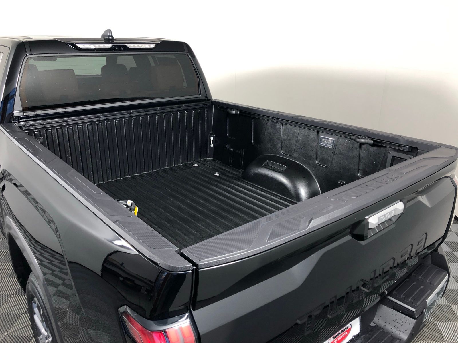 Thumbnail: 2025 Toyota Tundra - 27