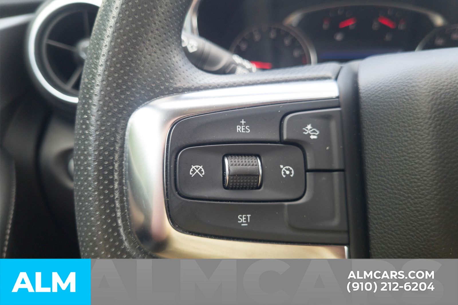 Used 2025 Black Chevrolet LT image 13