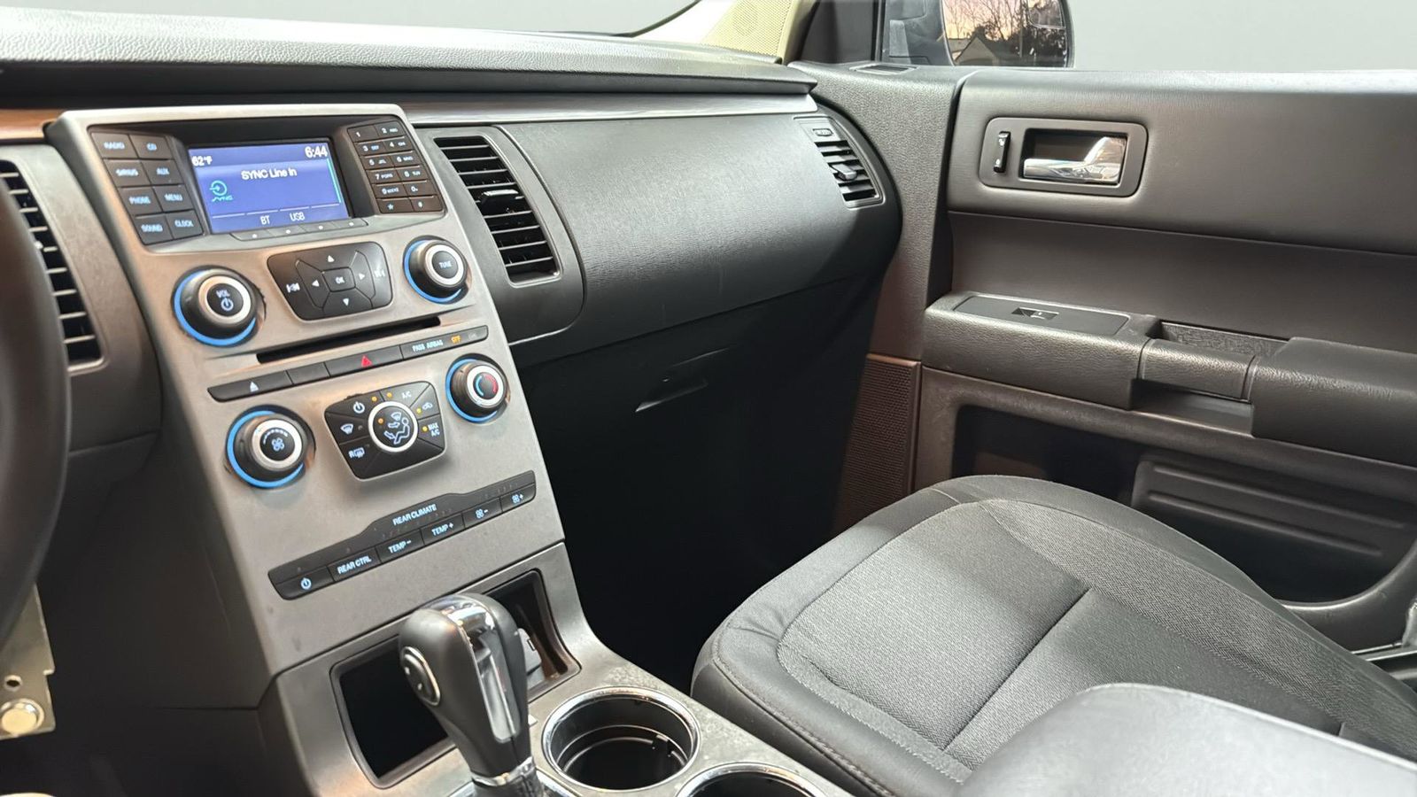 Used Car 2019 Ford Flex  Se For Sale Under $15,000 In Austin, Texas