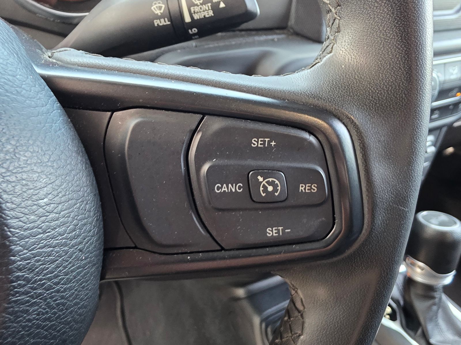 Used 2023 White Jeep Sport S image 37