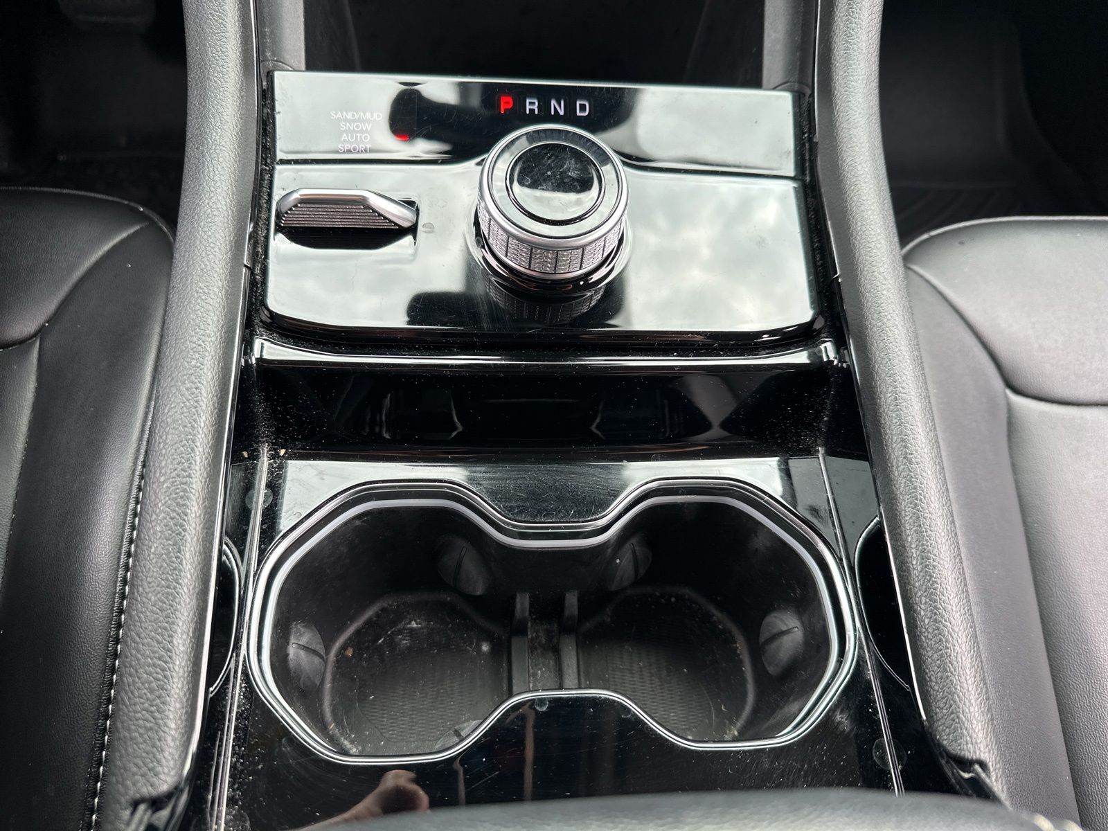 Used 2023 White Jeep Limited image 19