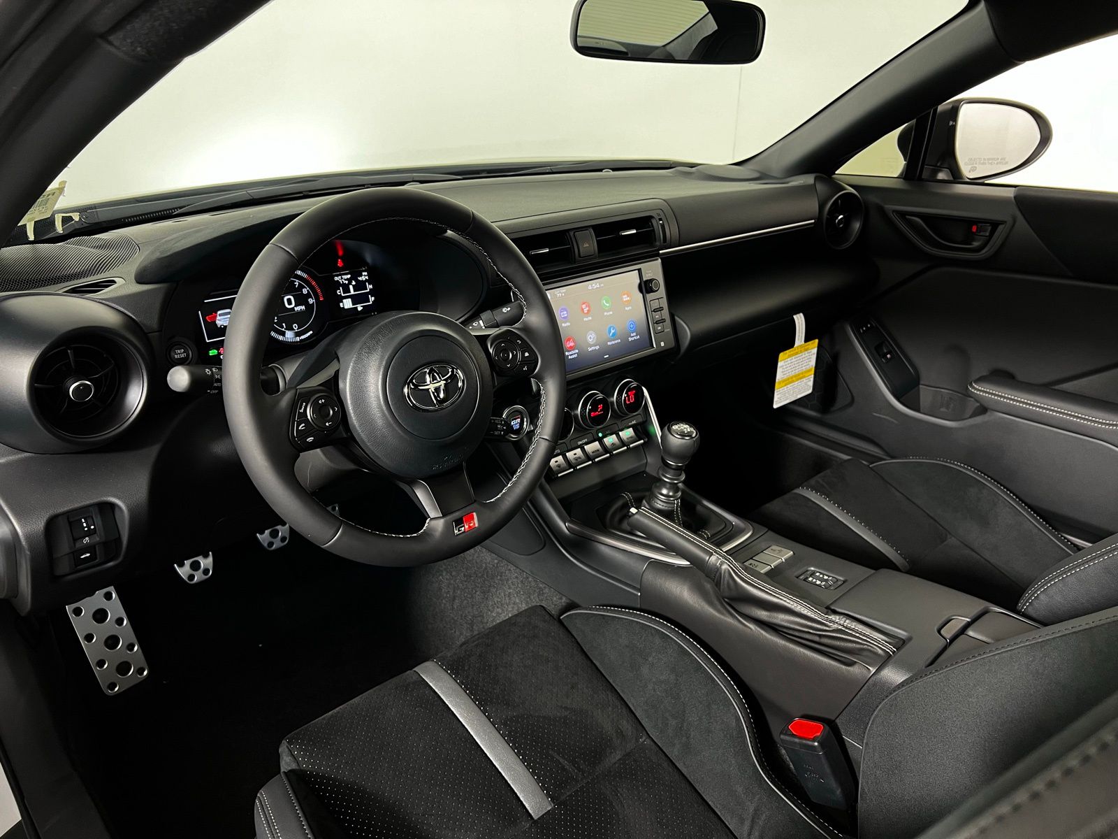 Thumbnail: 2025 Toyota GR86 - 9