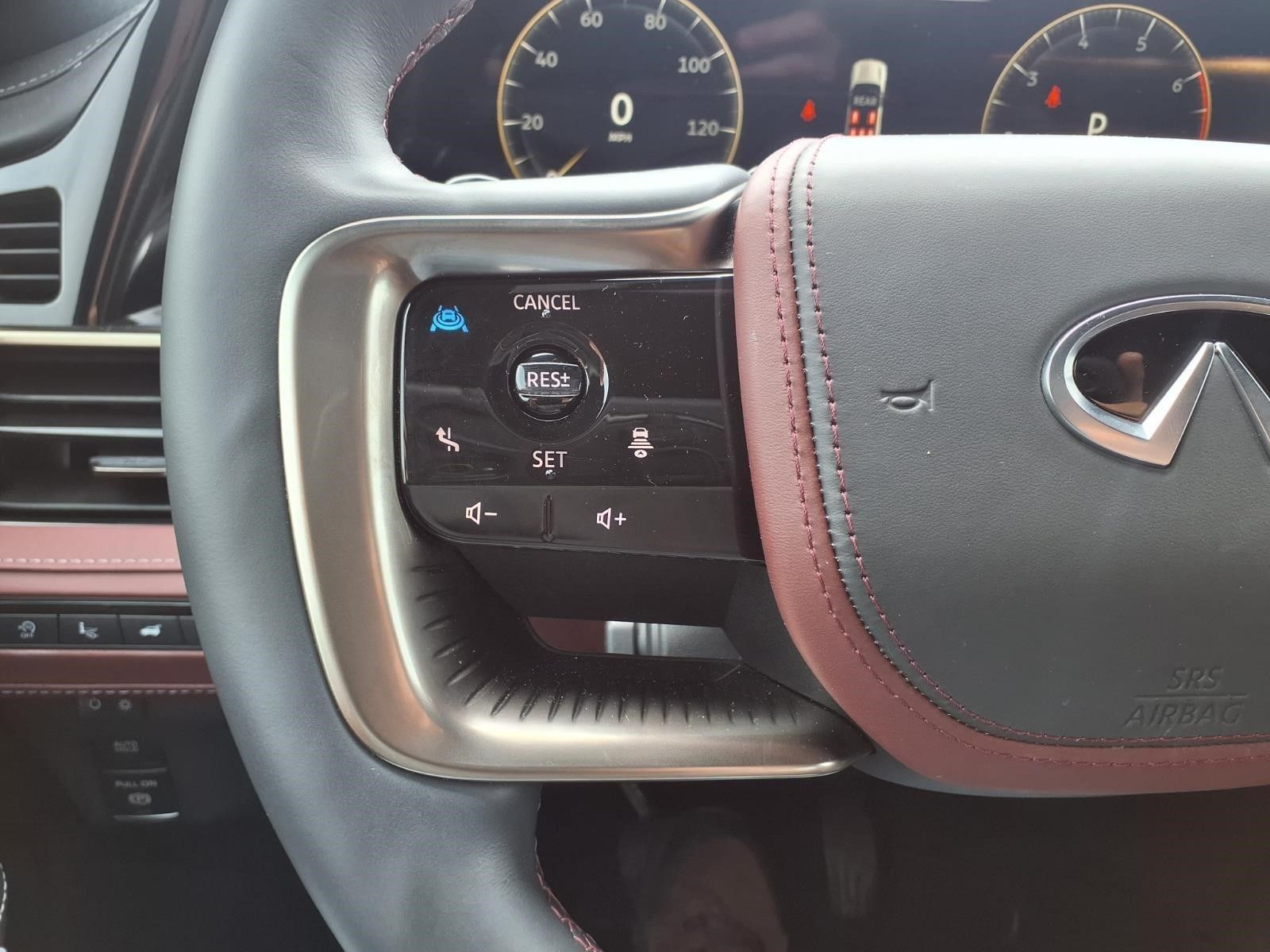 2025 INFINITI QX80 AUTOGRAPH Black at River Oaks CDJR
