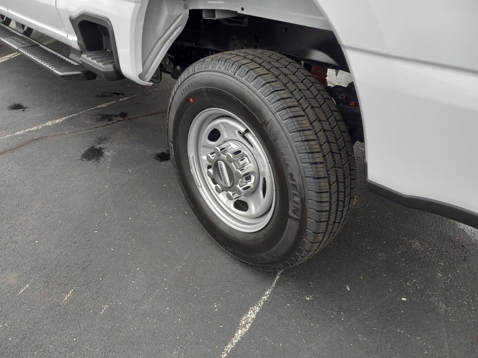 2026 Ford F-250SD image 10