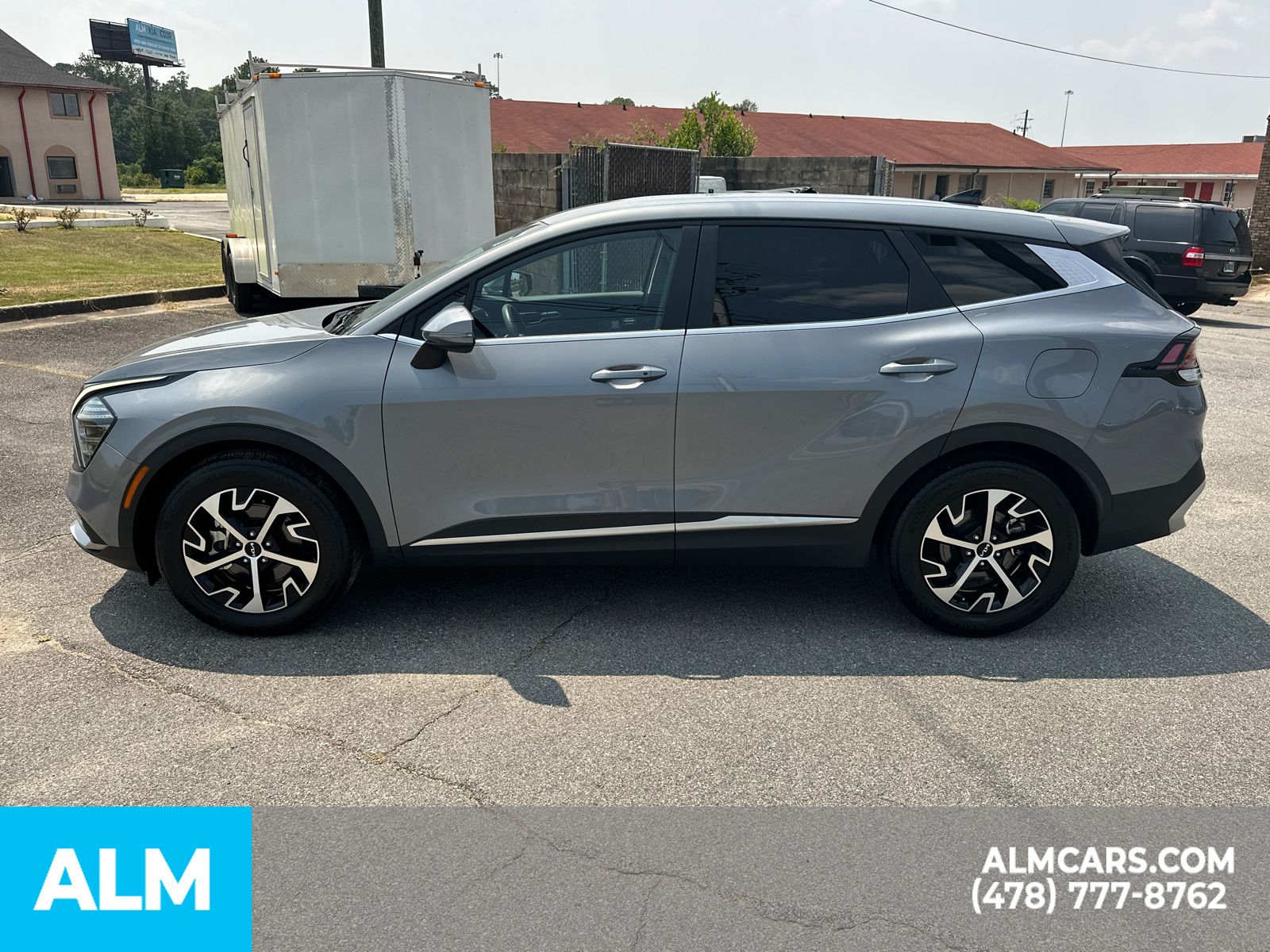 Used 2025 Silver Kia EX image 9