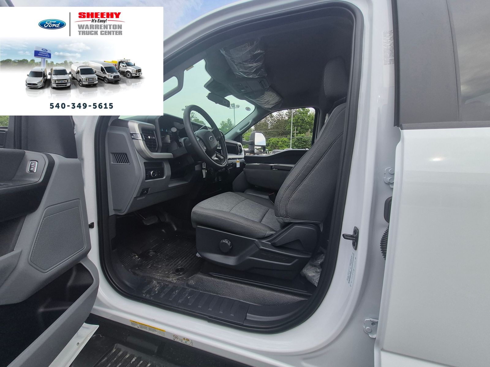 New 2026 Oxford White Ford XL image 11