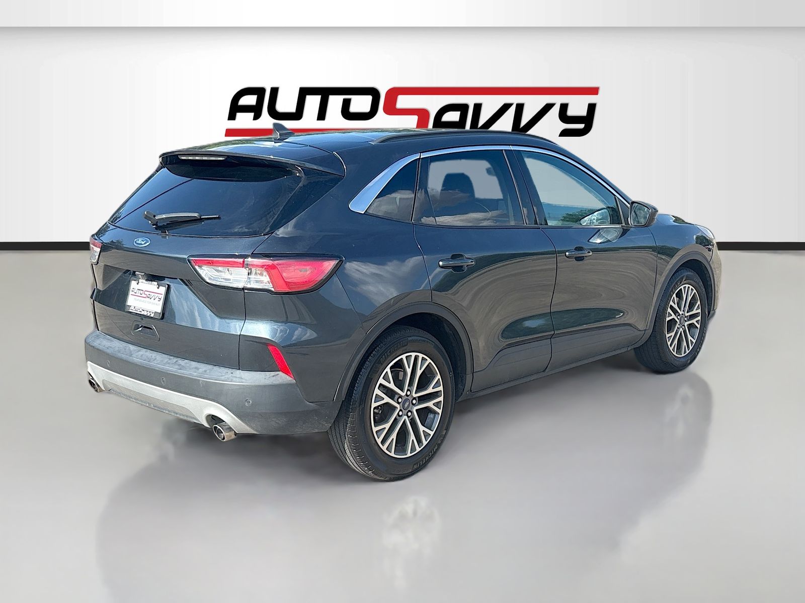 Used 2022 Blue Ford SEL image 7
