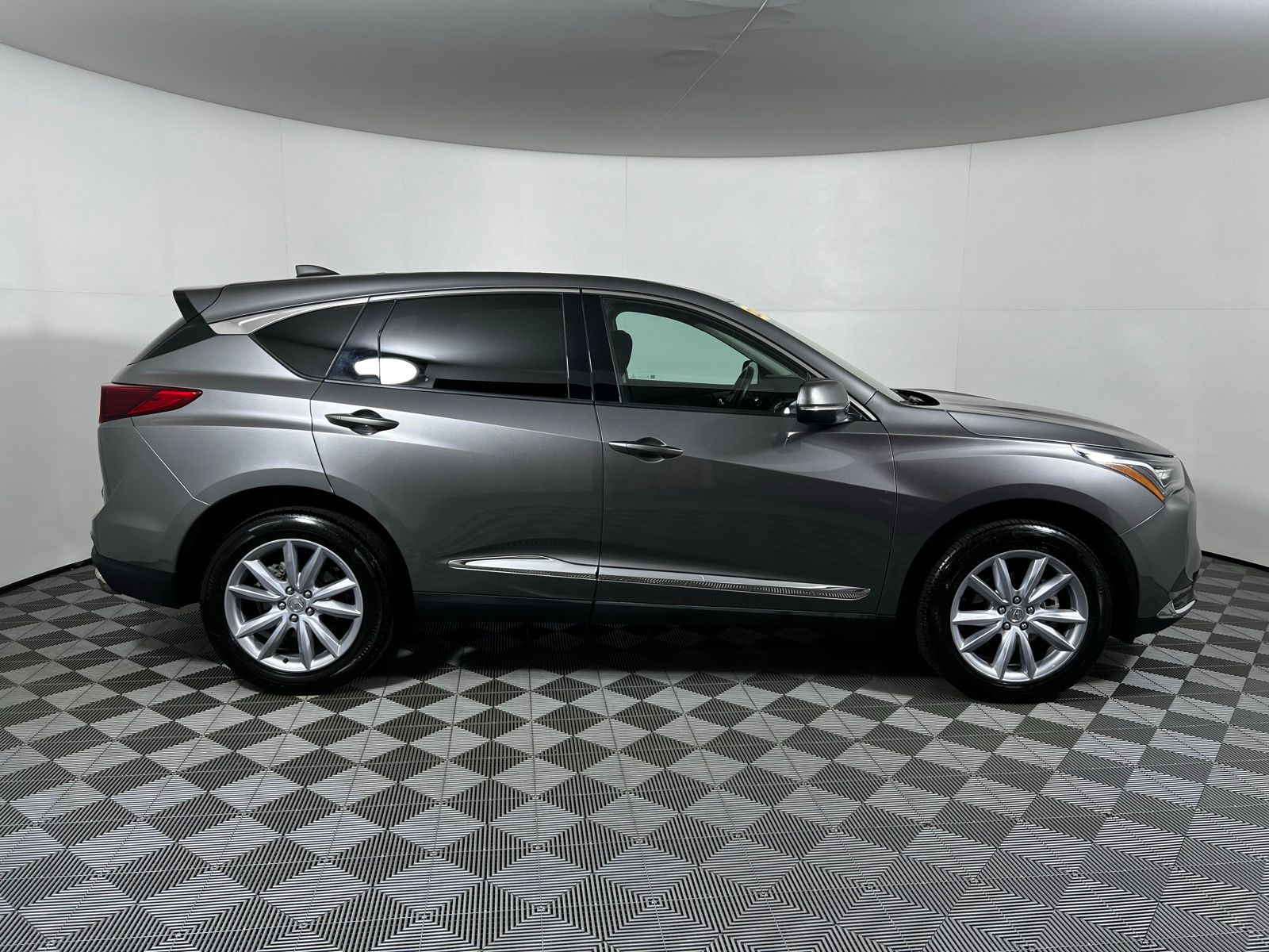 Thumbnail: 2023 Acura RDX - 4