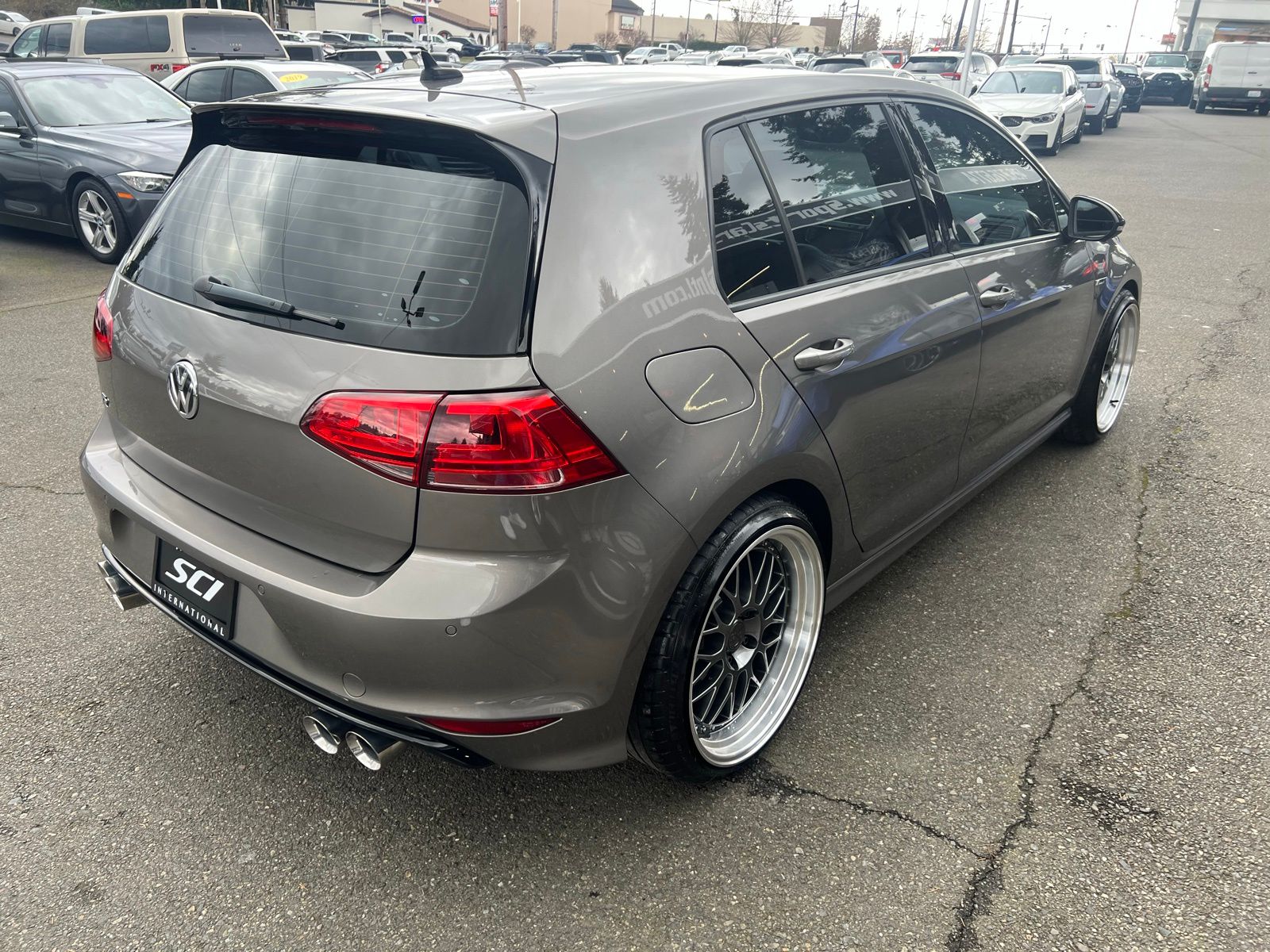 View vehicle photo 5