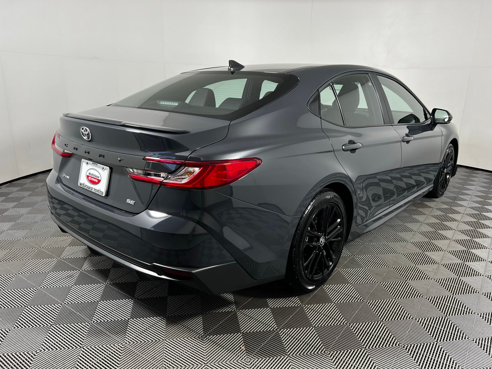 Thumbnail: 2025 Toyota Camry - 5