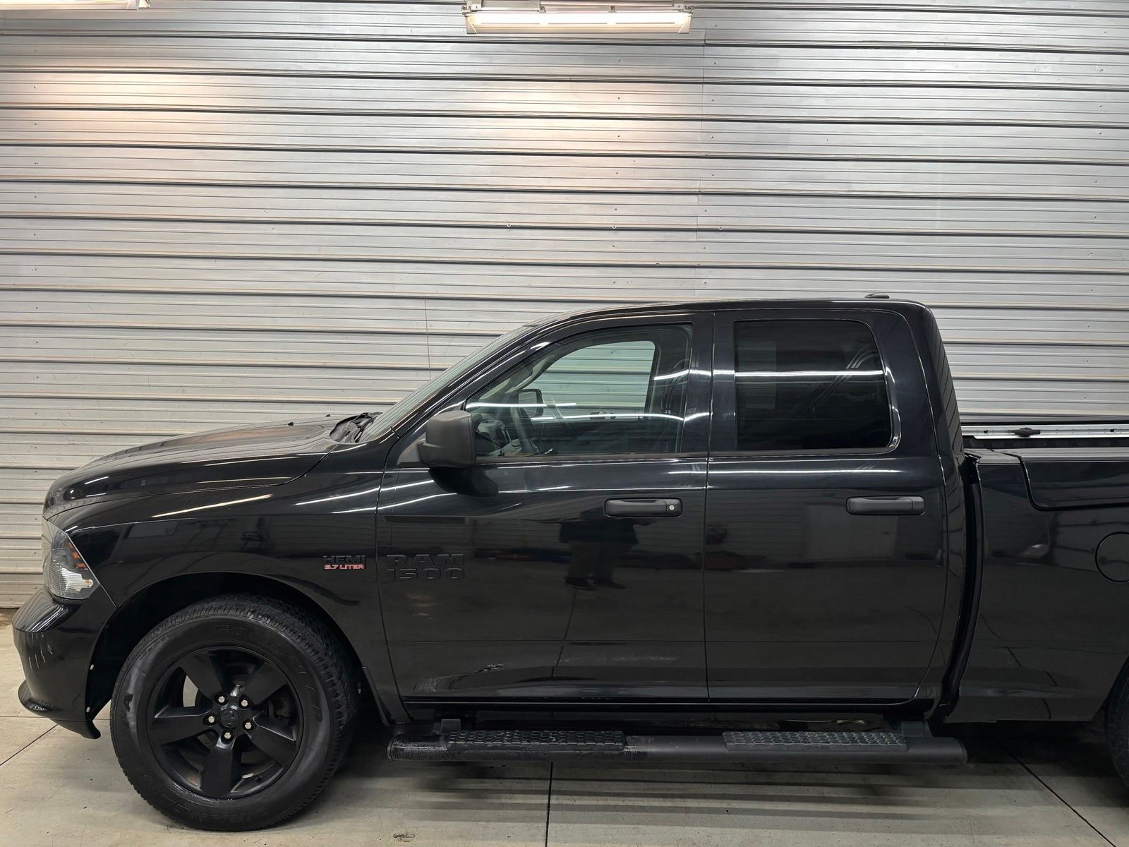 2018 Ram 1500 Express - Image 3