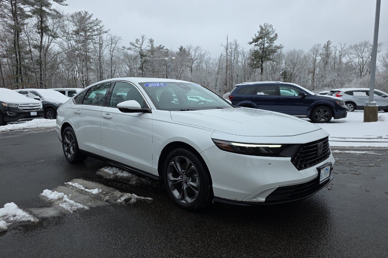 Platinum White Pearl 2023 Honda Accord Hybrid Sedan Front-Wheel Drive Continuously Variable Transmission