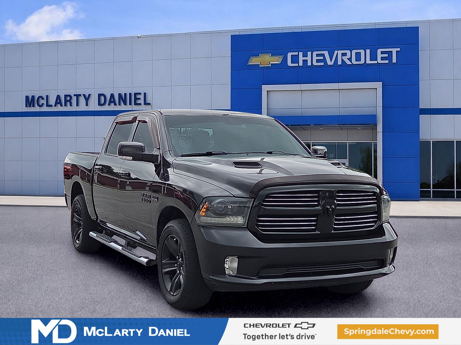 Brilliant Black Crystal Pearlcoat 2015 RAM 1500 Pickup Truck Four-Wheel Drive 8-Speed Automatic