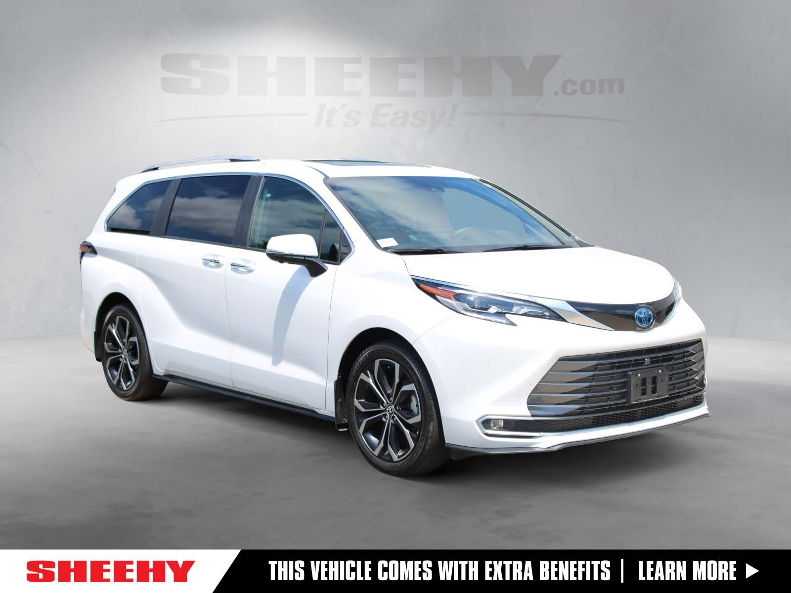 2025 Toyota Sienna Platinum