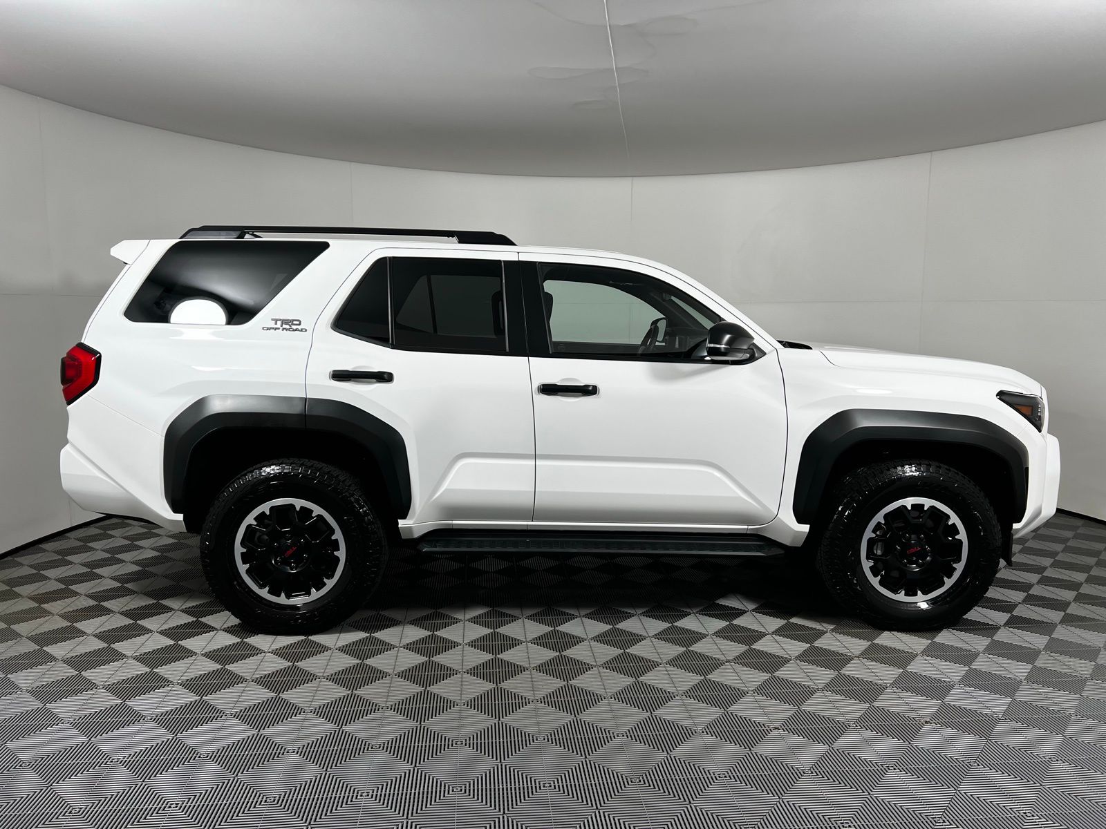 Thumbnail: 2025 Toyota 4Runner - 4