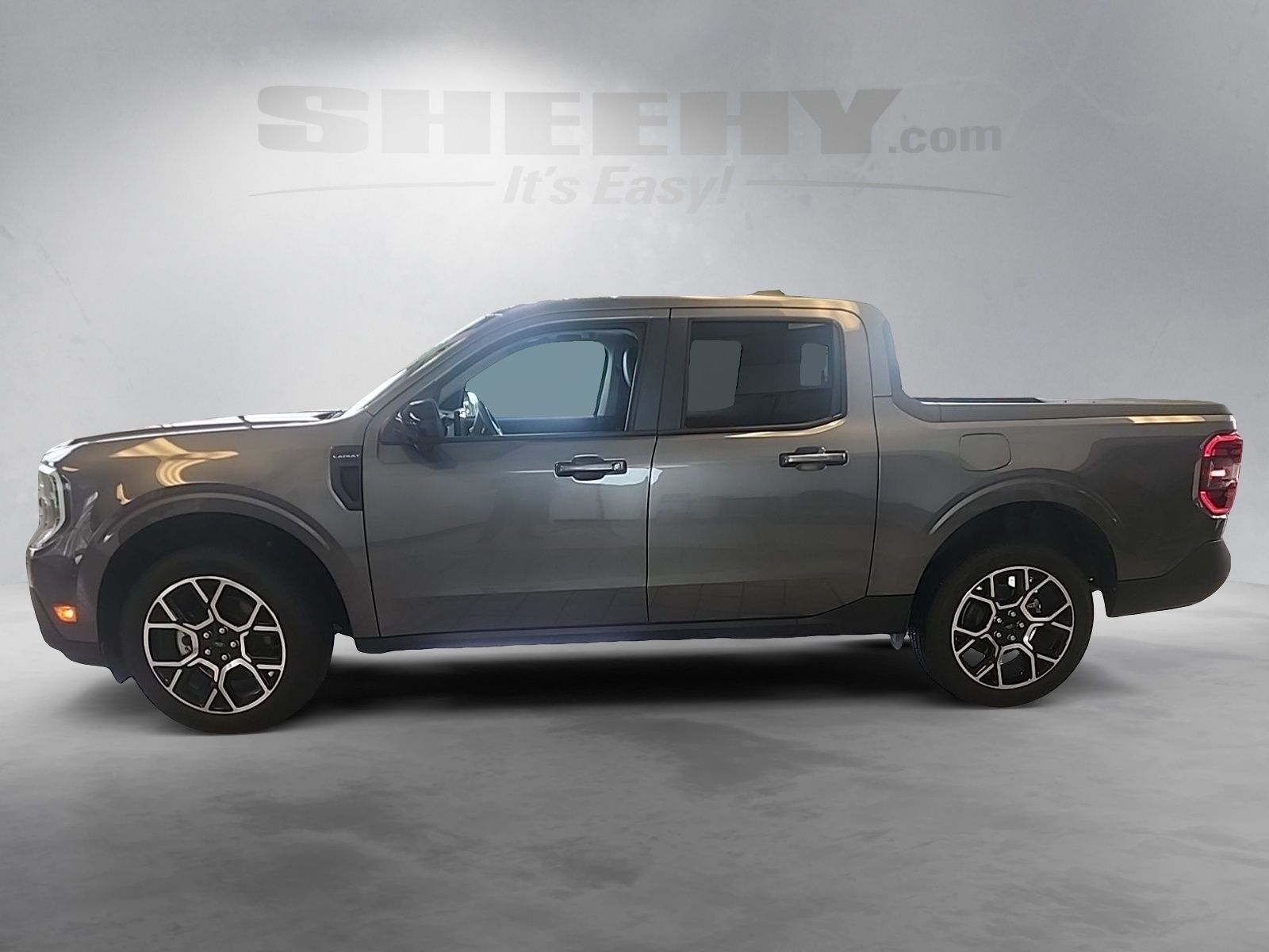 Certified Used 2026 Carbonized Gray Metallic Ford Lariat image 15