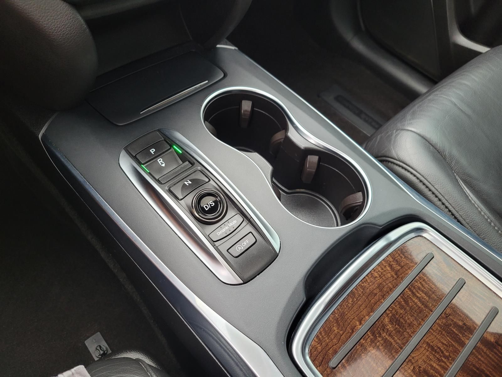 used 2020 Acura MDX car, priced at $20,500