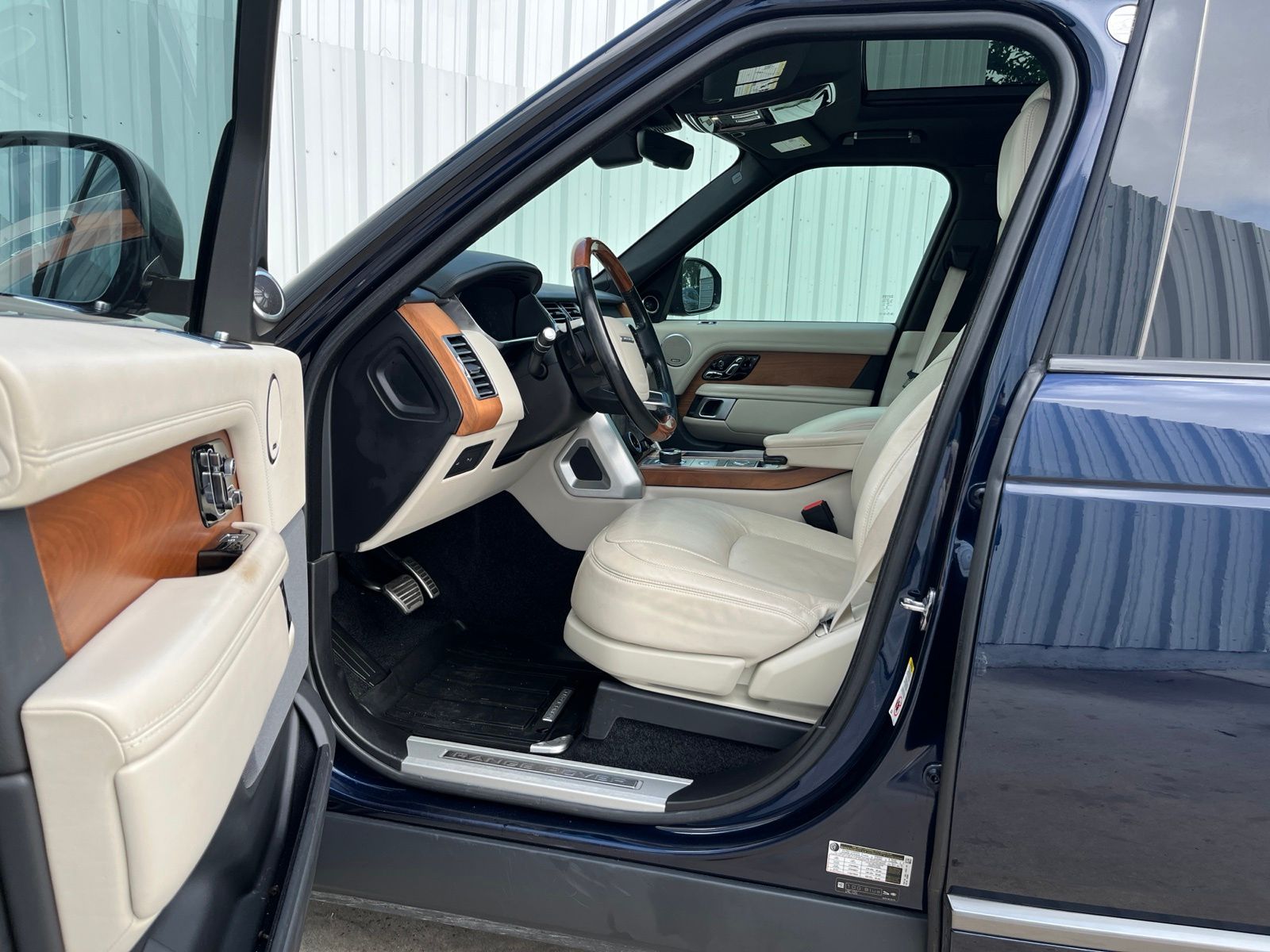 Used Car 2021 Land Rover Range Rover  Westminster For Sale Under $60,000 In Austin, Texas