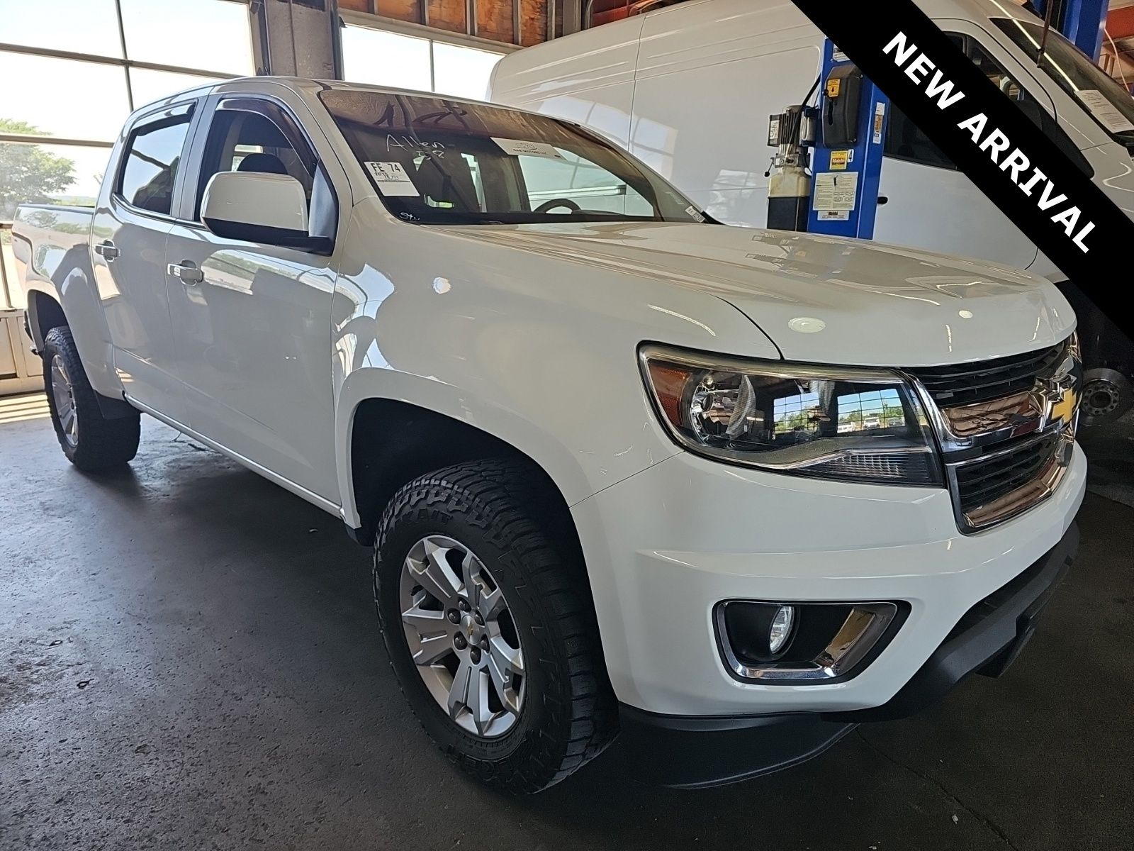 2015 Chevrolet Colorado LT Crew Cab Short Box's photo