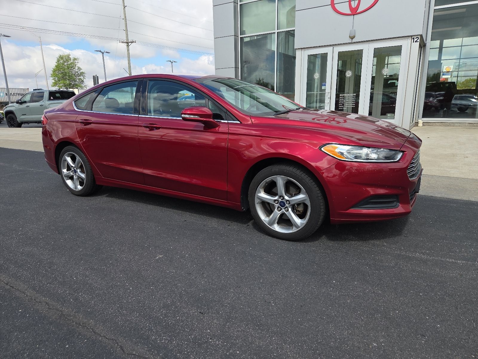 2014 Ford Fusion SE
