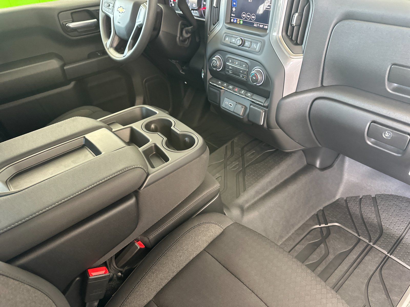 New 2026 White Chevrolet Custom image 15