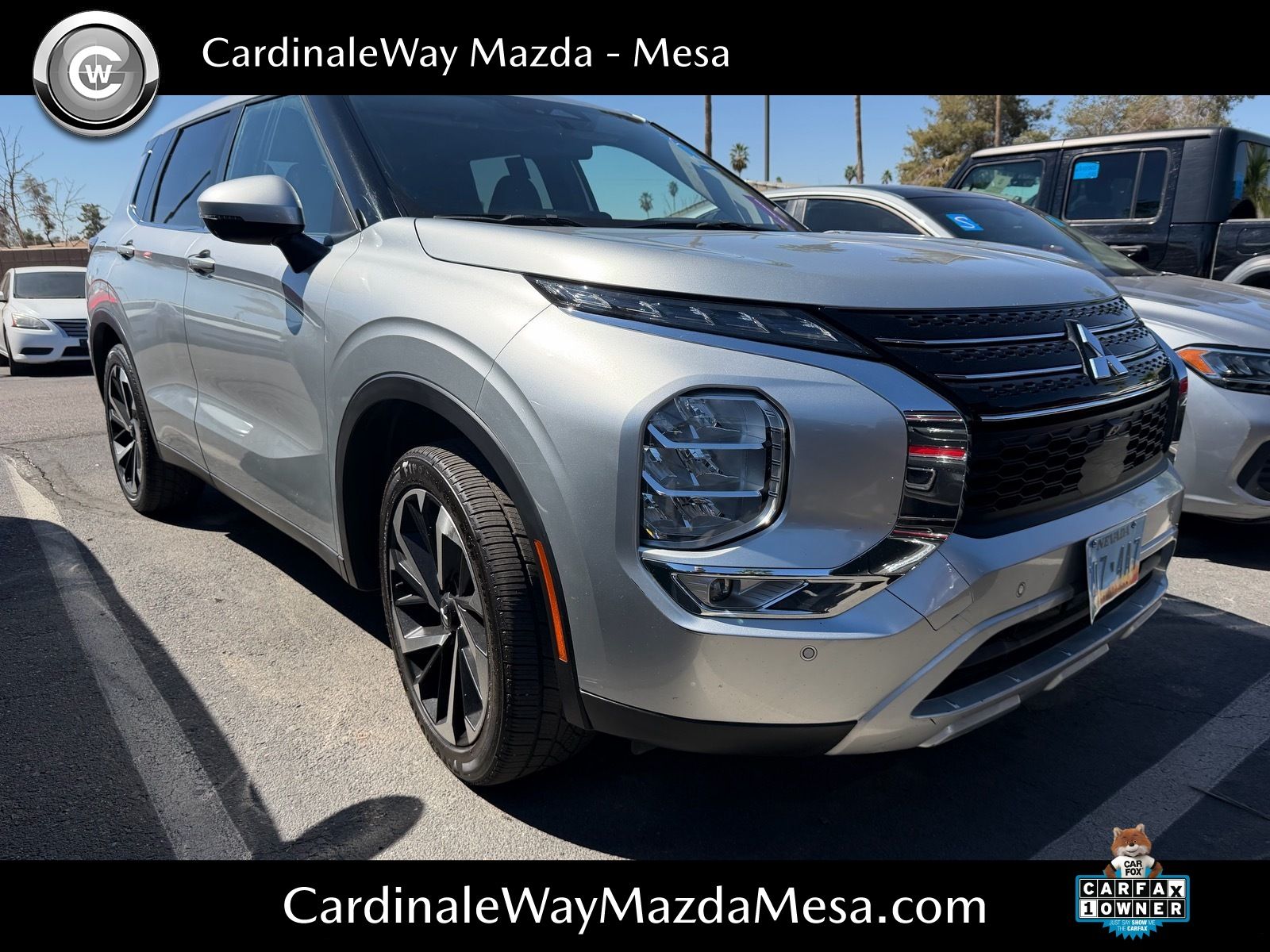 Alloy Silver Metallic 2024 Mitsubishi Outlander SE Black Edition FWD SUV / Crossover Front-Wheel Drive Continuously Variable Transmission