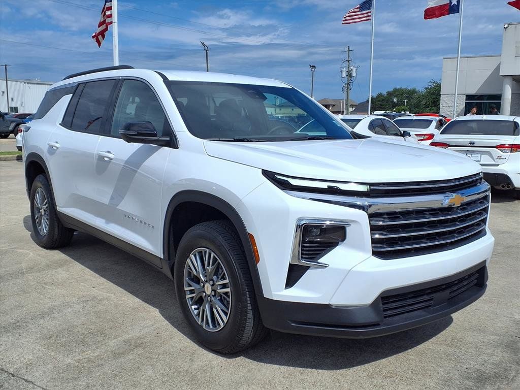 2026 Chevrolet Traverse LT - 2