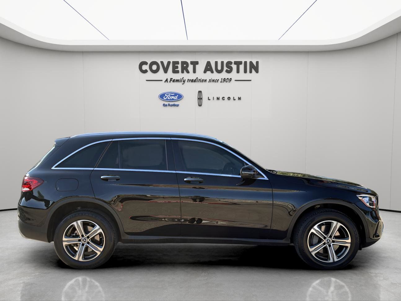 Used Car 2022 Mercedes-benz Glc  Glc 300 For Sale Under $30,000 In Austin, Texas