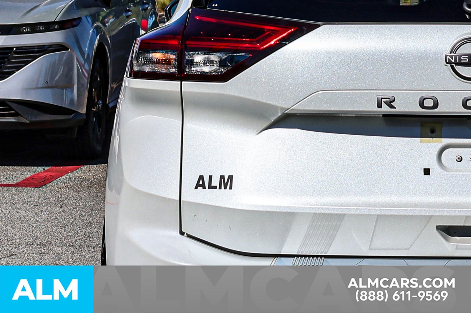 2024 Nissan Rogue Platinum photo 4