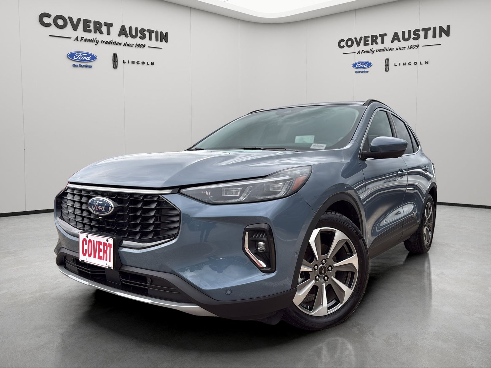 Used Car 2023 Ford Escape Hybrid  Platinum For Sale Under $30,000 In Austin, Texas