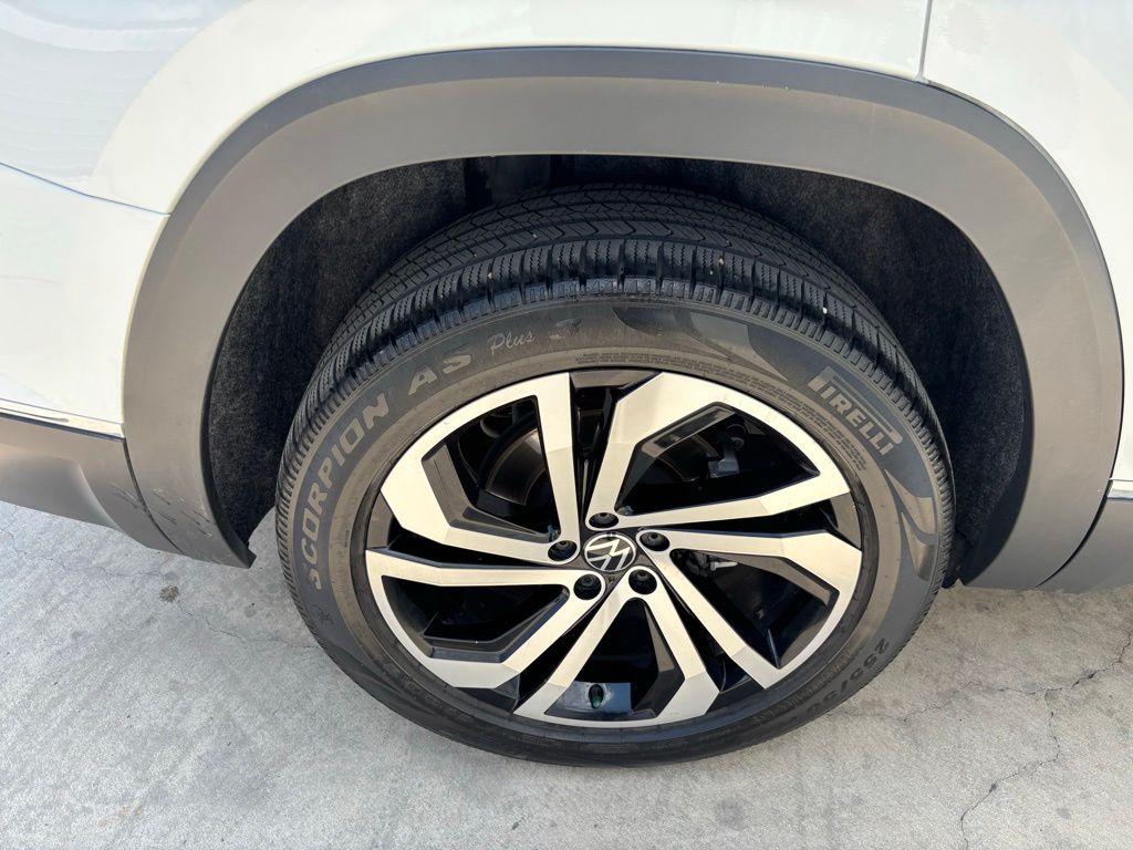 Used Car 2021 Volkswagen Atlas  Sel Premium For Sale Under $25,000 In Austin, Texas