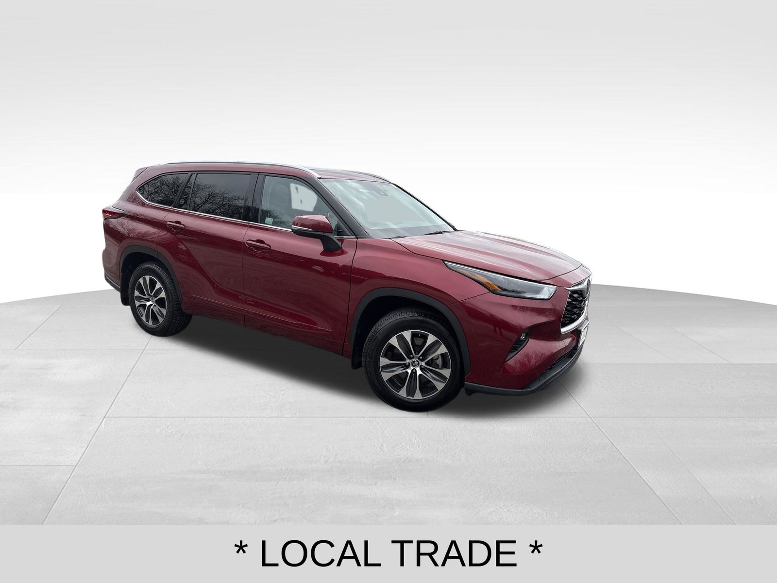 View vehicle photo 7