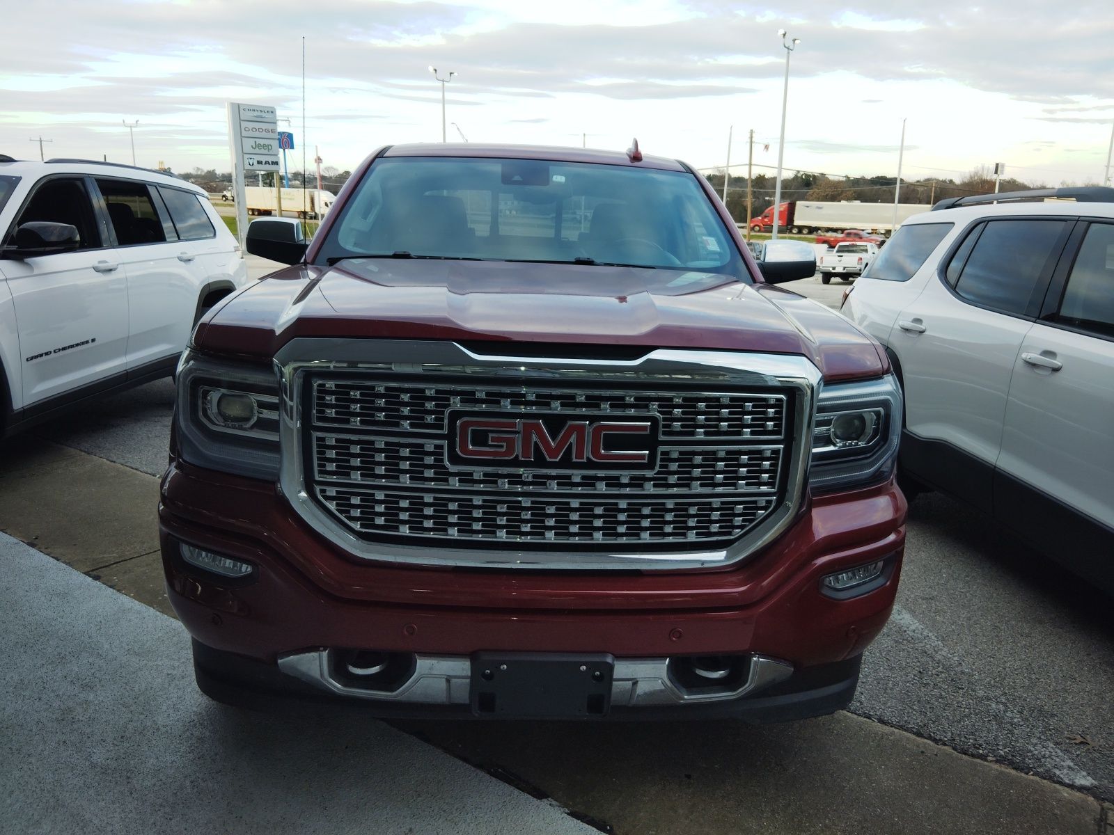 2018 GMC Sierra 1500 Denali 2